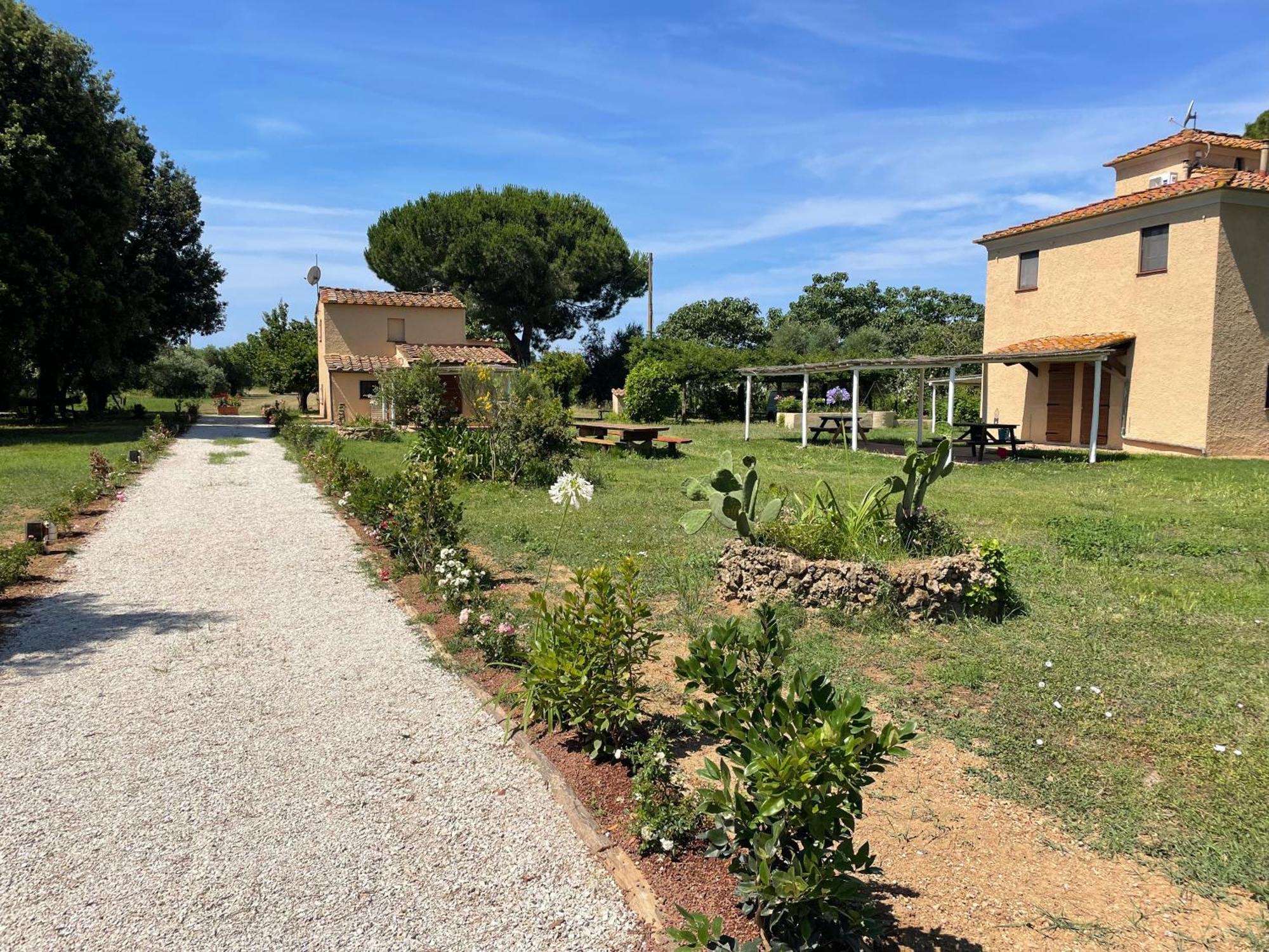 Agriturismo La Valle - By Podere Arundineto Castagneto Carducci Exterior photo