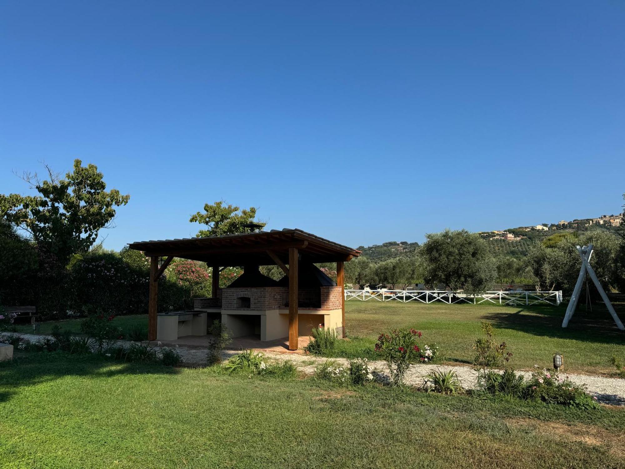 Agriturismo La Valle - By Podere Arundineto Castagneto Carducci Exterior photo